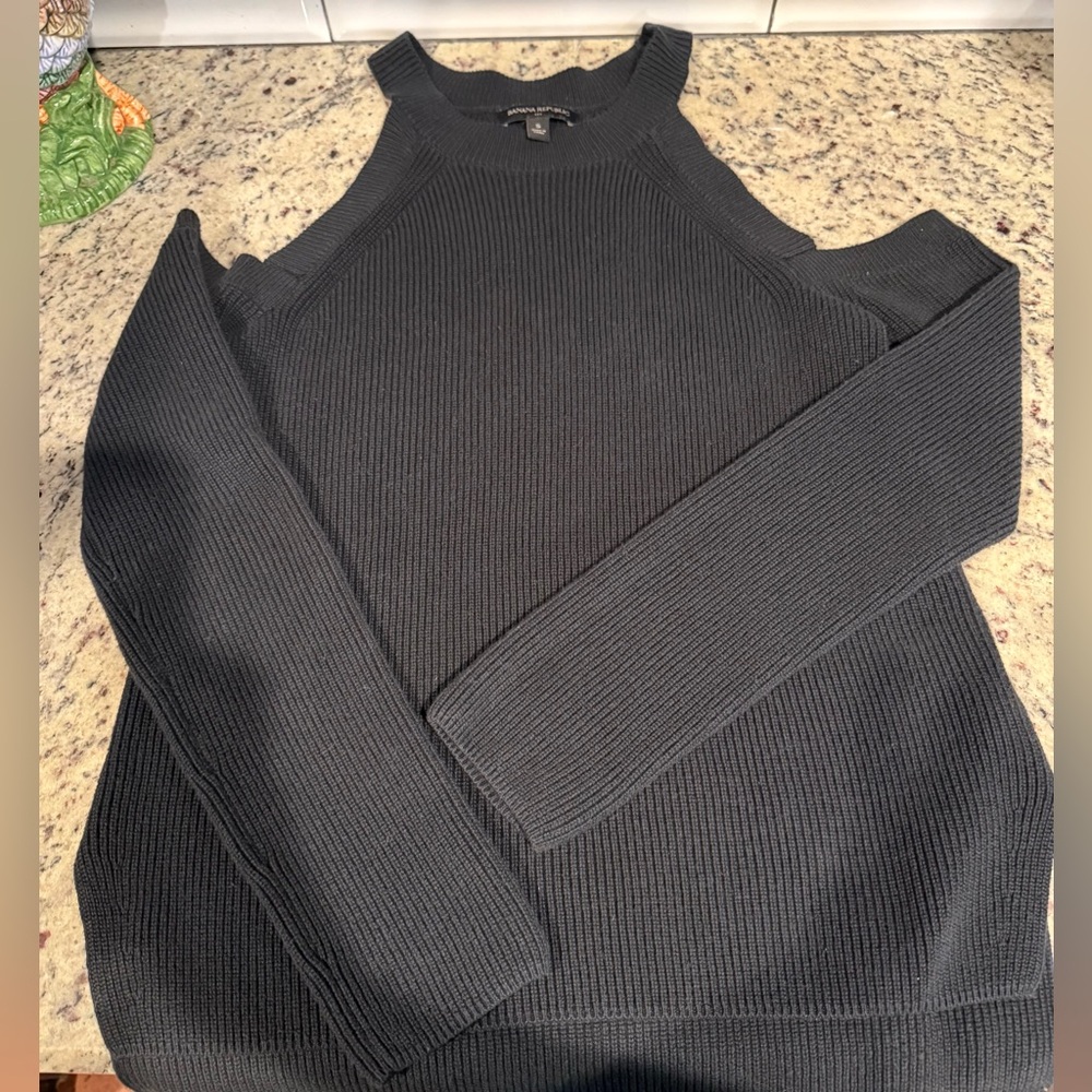 Banana Republic Cold Shoulder Black Sweater Women’s Size Small
